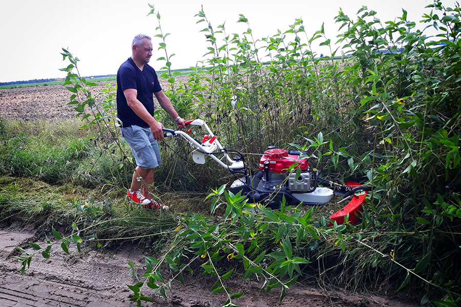 SH71H (W) o szerokości roboczej 70 cm